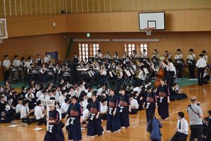 R7.5.28-1.JPG